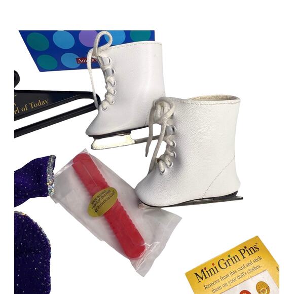 American Girl Pleasant Co Ice SKATING STAR OUTFIT & GEAR Skates Flowers Barrette - Picture 9 of 14